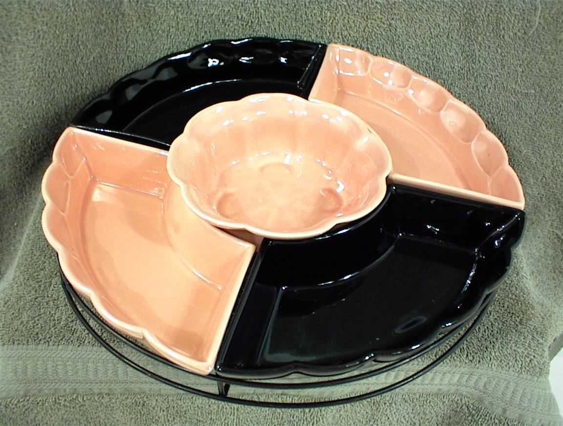 VINTAGE LAZY SUSAN PINK BLACK WIRE RACK POTTERY CERAMIC UNMARKED 6