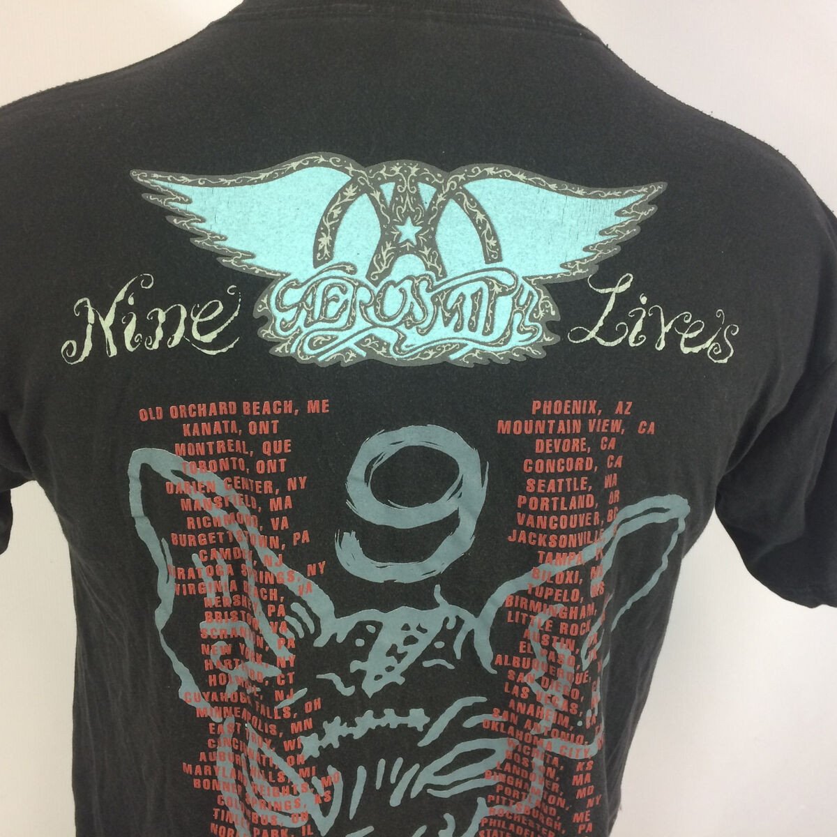 Vintage 1997 Giant Grunge Aerosmith Nine Lives Rock Band Vintage 1997 Giant Grunge Aerosmith Nine Lives Rock Band