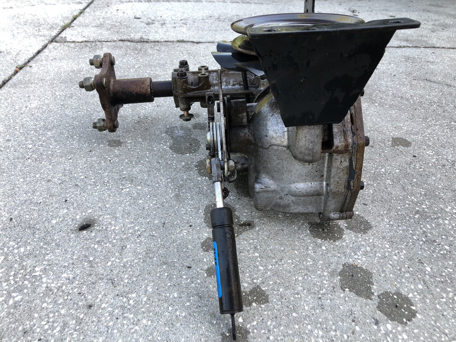 Hydro Gear Transaxle RH Pump ZCAMBBDAGC34PX Cub Cadet RZT L54 eBay