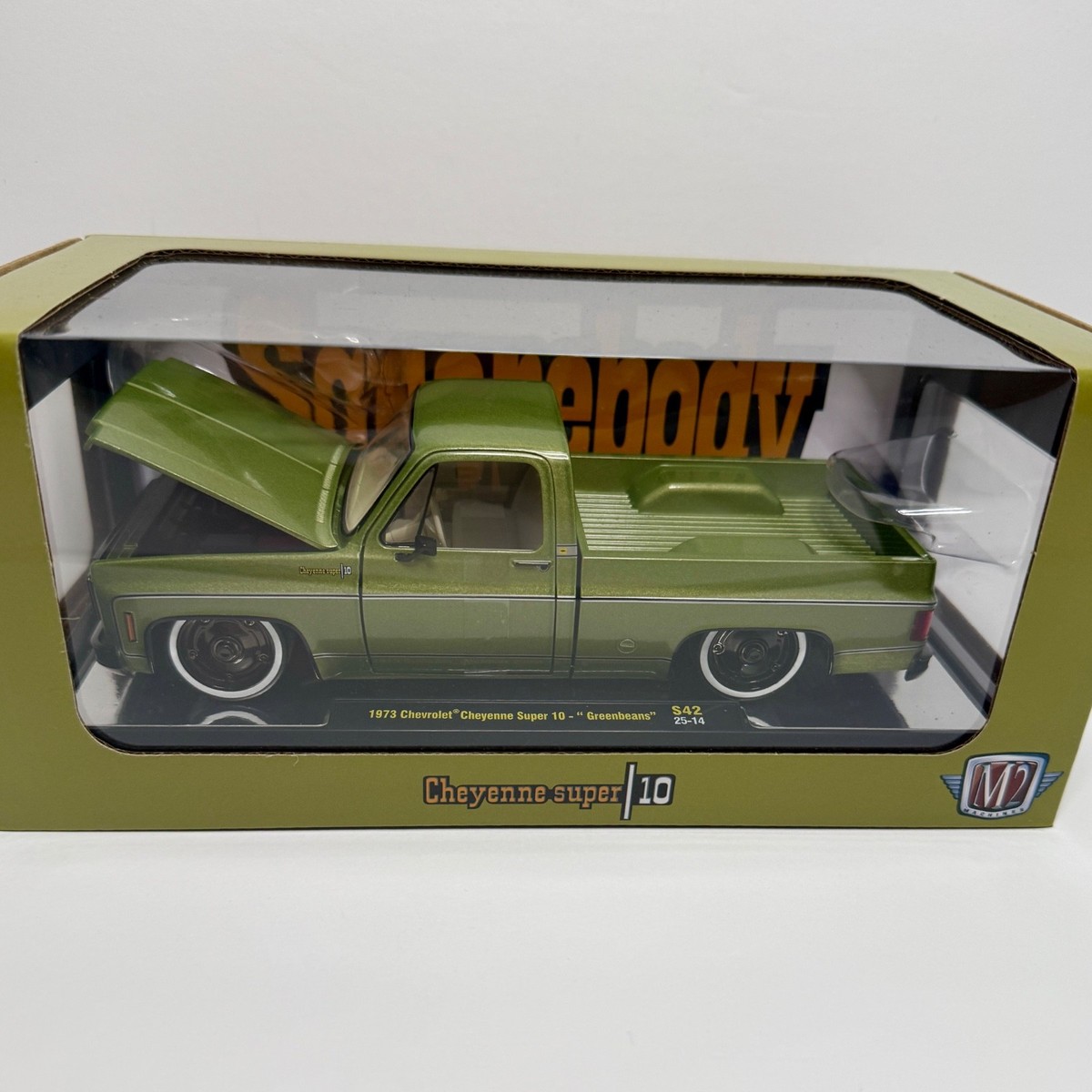 M2 Machines 1973 Chevy Cheyenne Super 10 “Greenbeans” Chase Green