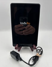 Amazon Kindle Fire 1st Generation eReader Tablet Black D01400 Bundle EUC