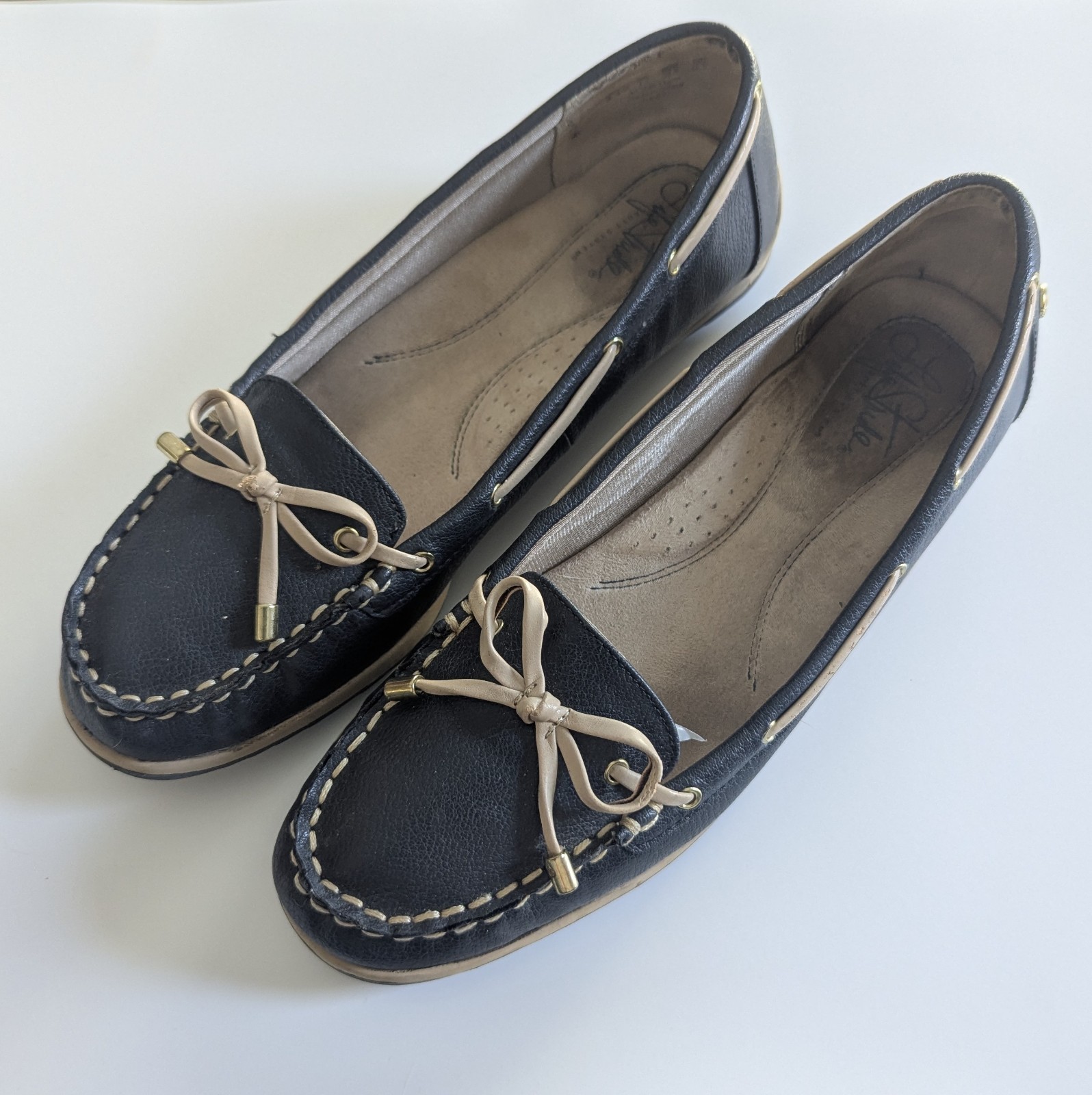 Life Stride Womens Size 8.5 Blue Slip On Loafer Boat Shoes Flats