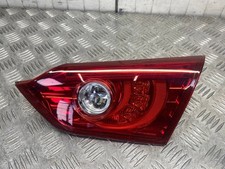 Feu arrière Infiniti Q50