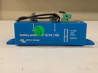 Victron Energy BatteryProtect 12/24 Volt 100 amp Open Box