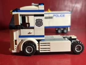 LEGO CITY: Mobile Police Unit (60044) Vehicle Only.