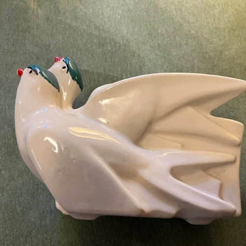 Vintage McCoy Two Doves Cream Colored Planter, 1945-46, EVC