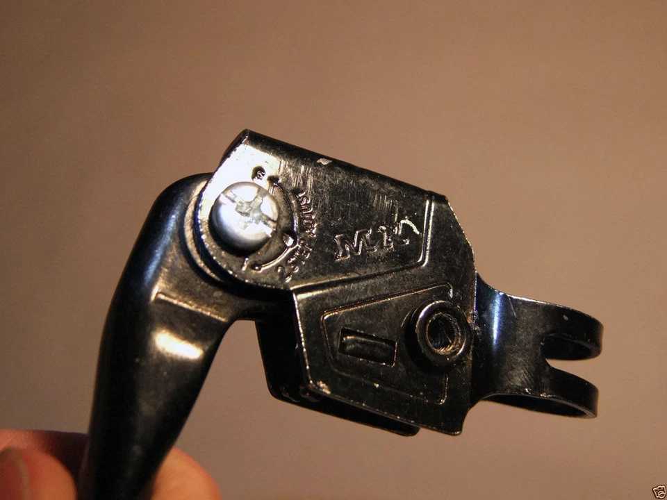 NOS OLD SCHOOL BMX BLACK LEE CHI MX 2 FINGER BRAKE LEVERS - Image 2 of 2