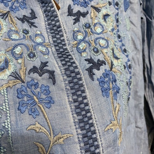 Driftwood Women S Shirt Embroidered Button Denim Chambray Lana Western Aztec - Picture 3 of 12