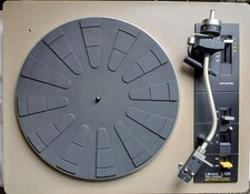 Lenco L133 Vintage Turntable With Shure VN35HE Stylus
