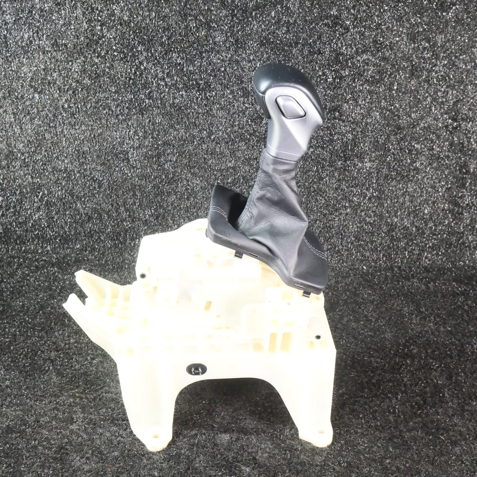 KIA SELTOS Trans. Gear Selector Level Shifter Lever Knob 46700Q5210 22 23 - Image 3 of 4