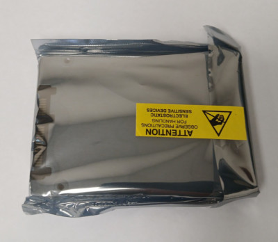 Intel D3-S4520 2.5'' 240GB SATA III 3D4 TLC Internal SSD SSDSC2KB240GZ