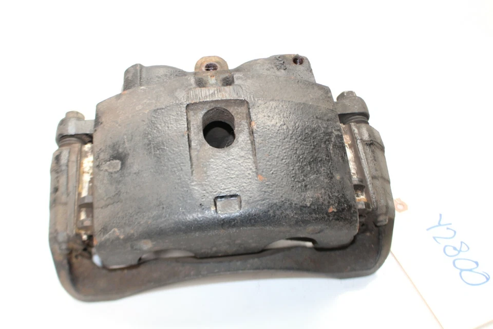 01-06 PINZA FRENO DERECHO PASAJERO DELANTERO CHEVY SILVERADO GMC SIERRA LB7 Y2800 Foto 3 de 4