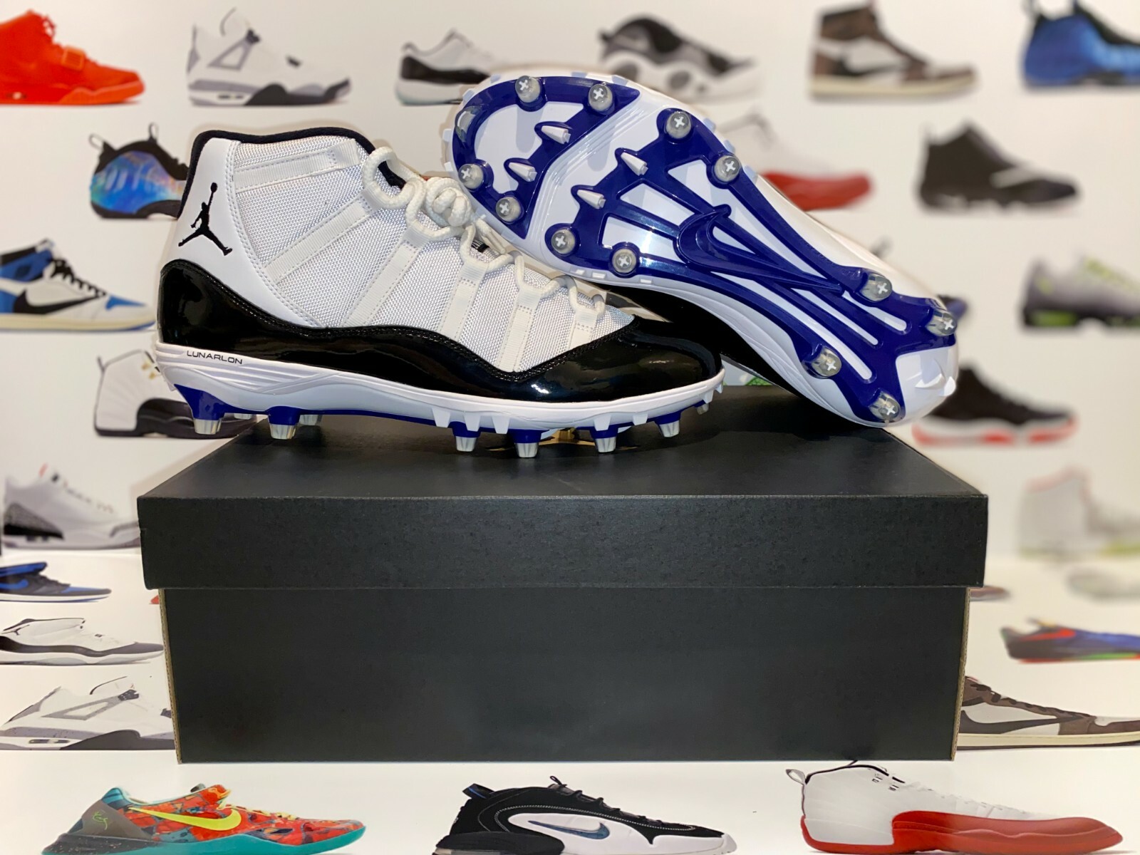 jordan 11 cleats green