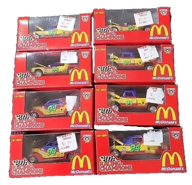 Литые модели спортивных и туристических автомобилей McDonald's Ford в масштабе 1:64