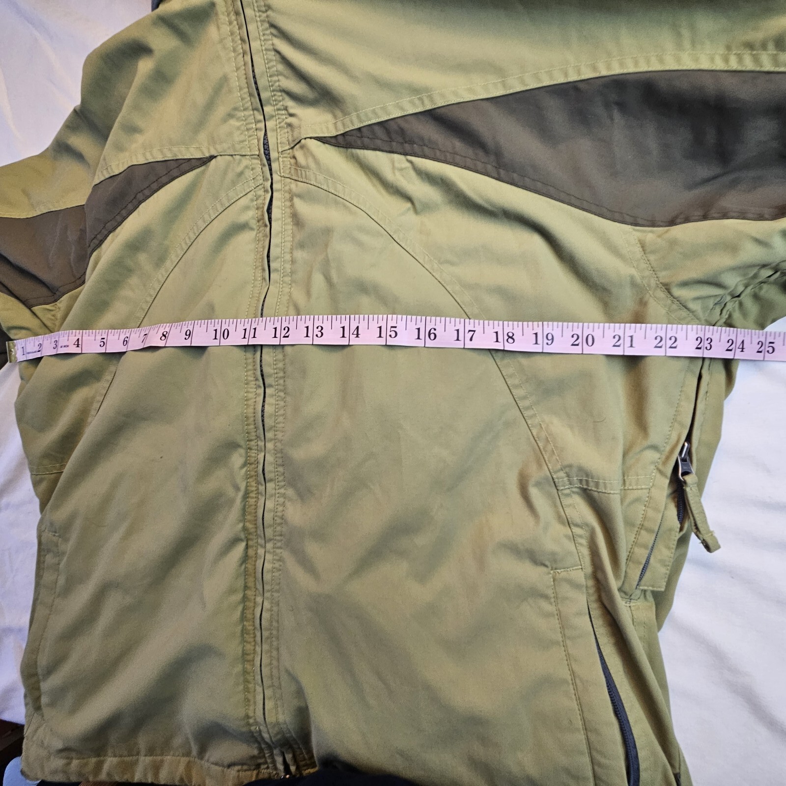 Ride Snowboards MTNdry Series Women's Green  Snowboard Jacket Large Fur Liner