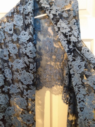 European lace full lengh silky blue lace shawl wrap classic formal - Picture 2 of 8