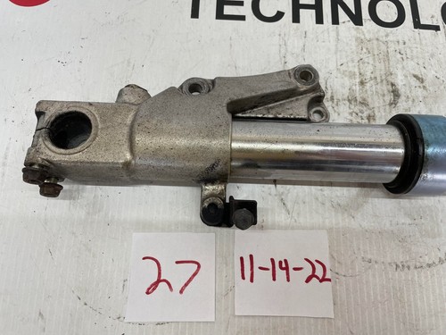 1994 Suzuki GSXR 750 Forks - Picture 2 of 16