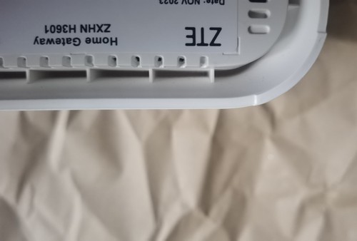 Hyperoptic Wi-Fi Minihub ZTE ZXHN H3601 Optical Network with ZXHN H298A gateway - Picture 4 of 11