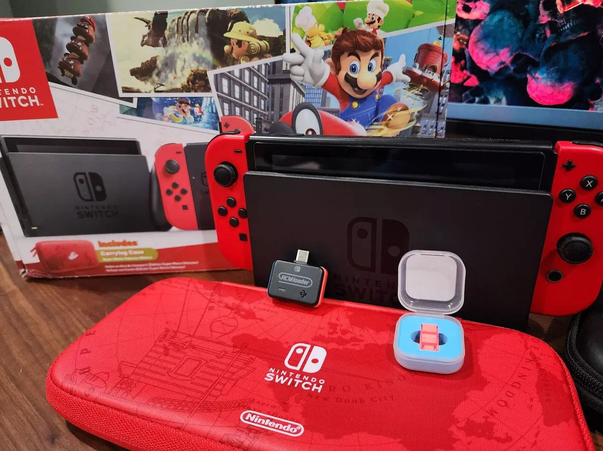 Nintendo Switch Super Mario Odyssey Console Bundle HACSKADLC Red - US