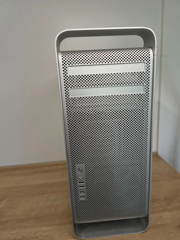 1 Apple MAC PRO A1289 2.66QCX/3X2Q/GT120/1640/SD/BT 12ram e 2 Mac Pro 2pc + pedágio - Imagem 3 de 4