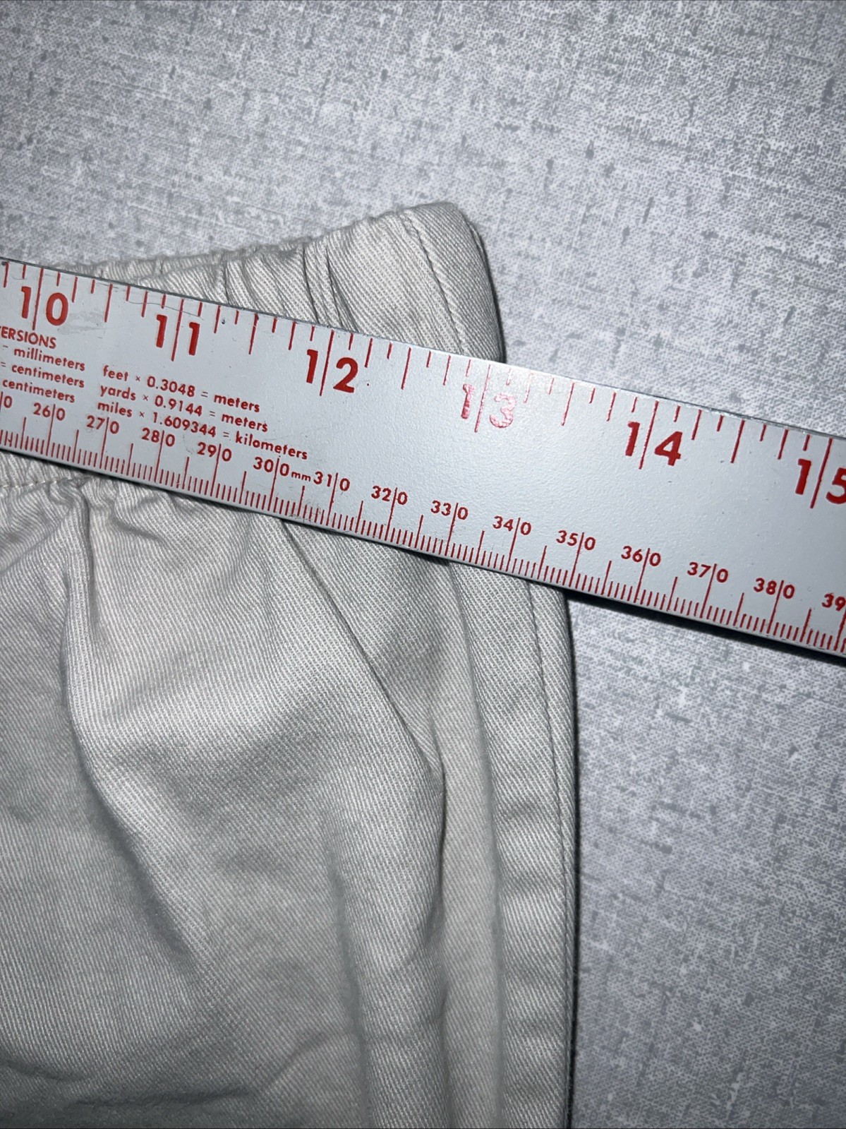 Basic Editions Size Medium Beige Capris - image 3