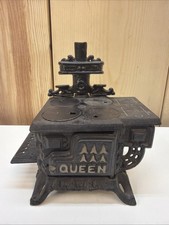Vintage Queen Metal Mini Cast Iron Stove 6x4x6 Inch Collectable Bin CS