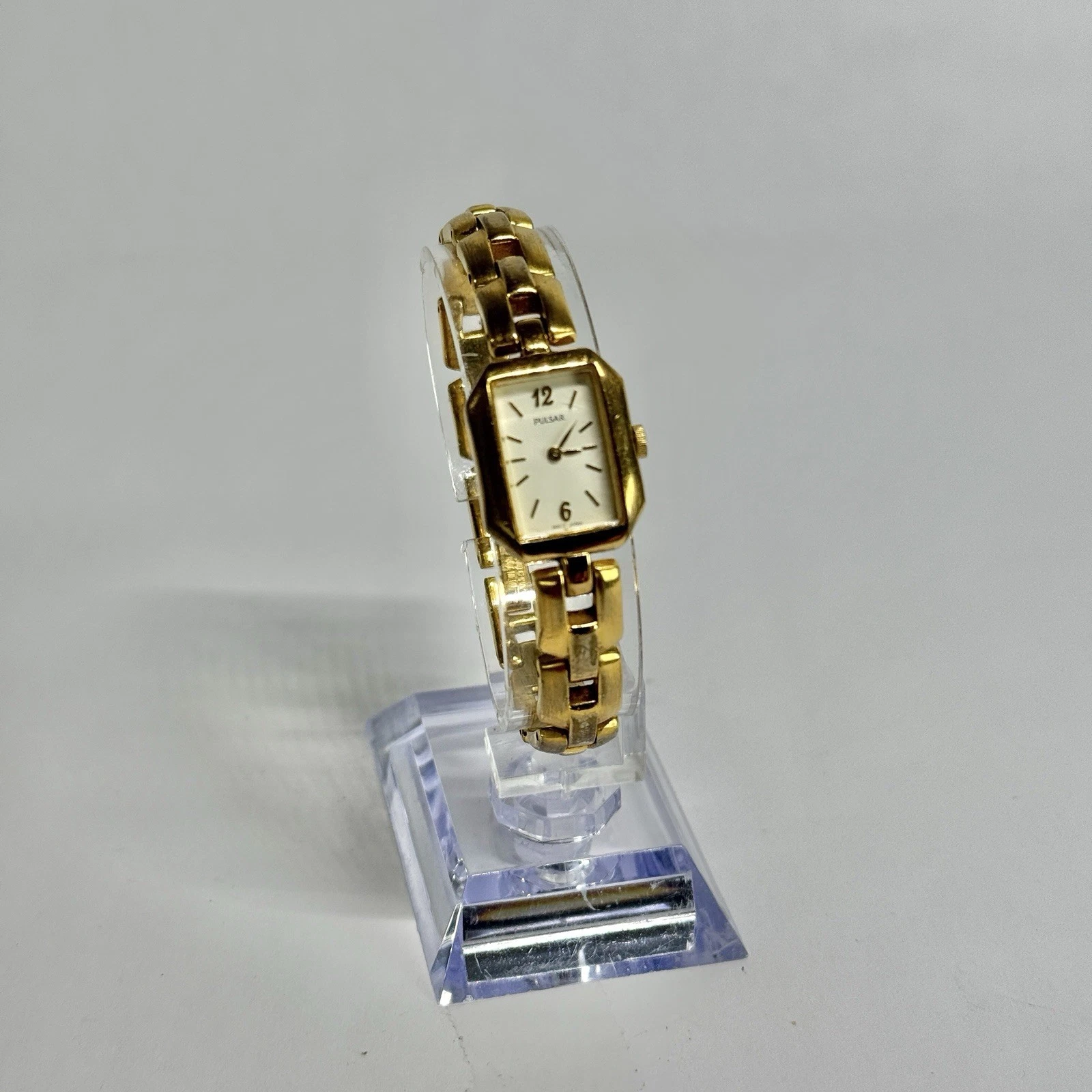 PULSAR V400-X149 Analog Quartz Gold Tone Women Vintage Watch W612 *WORKING