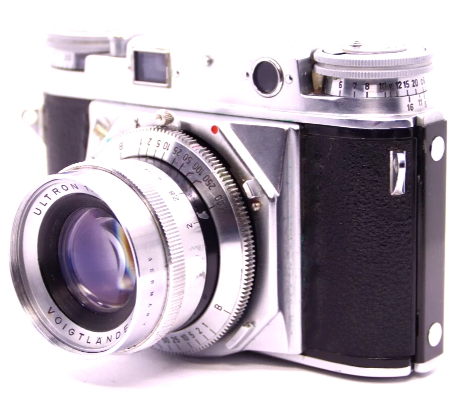 Cameras: Voigtländer Prominent – View from the Carrot Room
