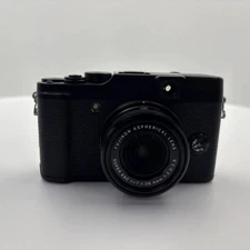 Fujifilm X10 12MP Digital Camera - Black - With Charger/Battery/SD - 95% New