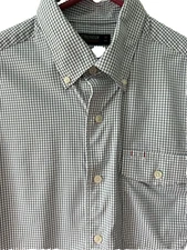 Cremieux Performance Size Medium  Check Long Sleeve Blue and White