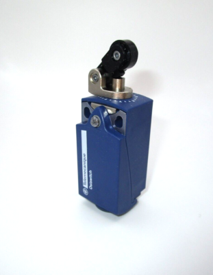 RIDE CONTROL 151 × FLUX PR M RIDE CONTROL 151 × FLUX PR M RIDE CONTROL 151 × FLUX PR M Flux EM