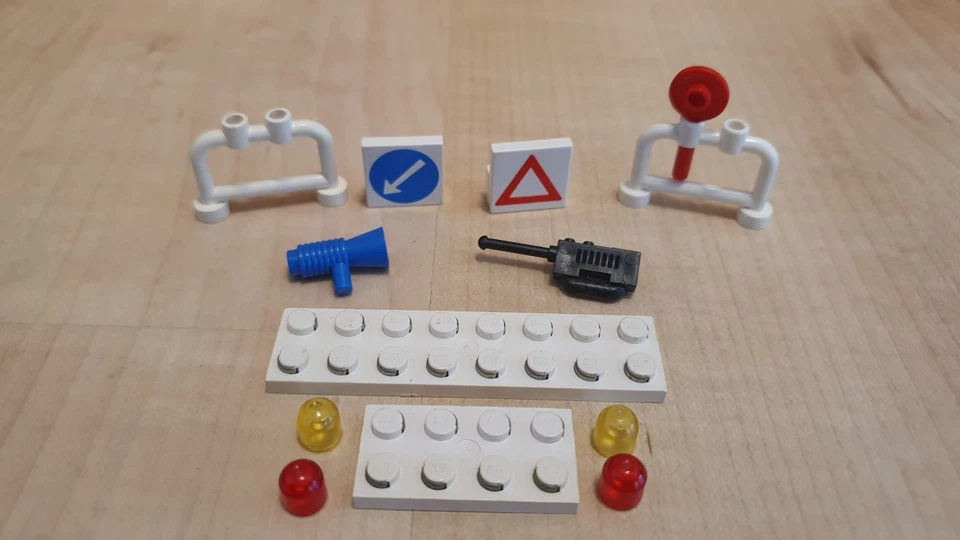 Lego Light & Sound - 6450 - Polizeiauto / Mobile Police Truck - KOMPLETT + OBA - Bild 4 von 4