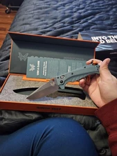 Benchmade Adira 18060 Blue Grivory