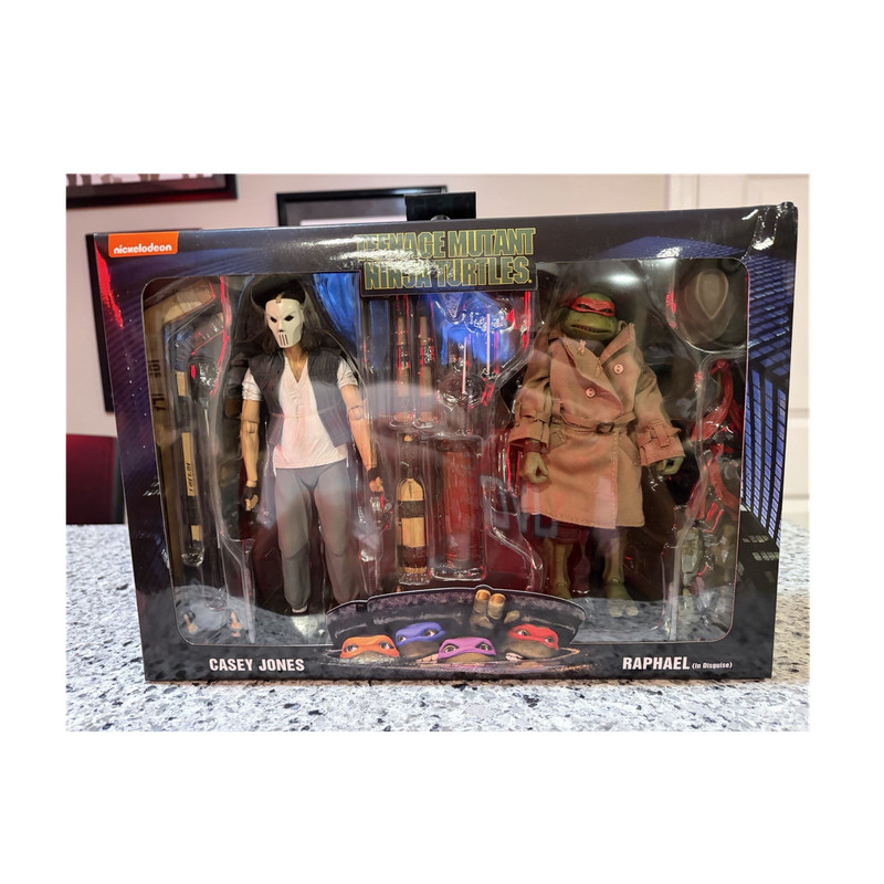 NECA Teenage Mutant Ninja Turtles Casey Jones & Raphael Collector's Set