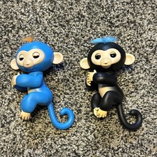 Fingerlings Monkey Black  Blue 5" Interactive Wowwees SET OF 2