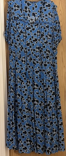 Buy Marks & Spencer Women Blue & White Floral Print A Line Top - Tops