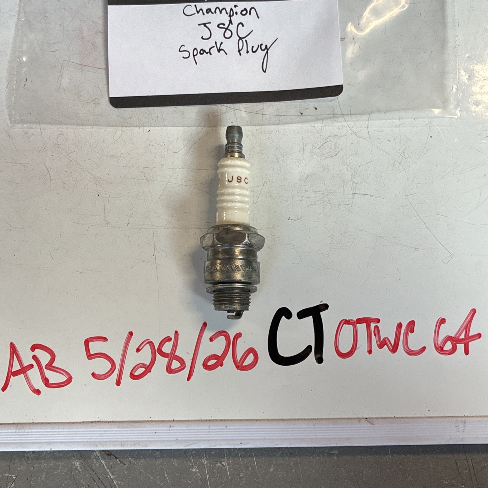 Champion J8C / 841 Spark Plug - Chrysler/GM/International/Studebaker - NOS