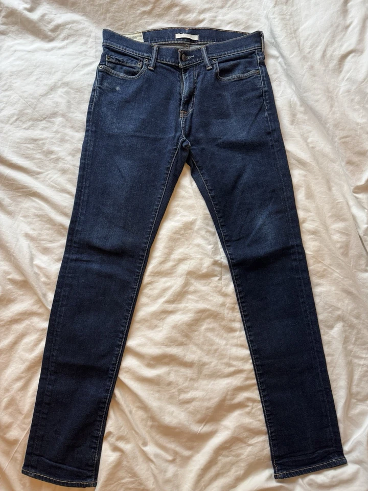 Abercrombie & Fitch Men's Blue Jeans - Image 4 of 4