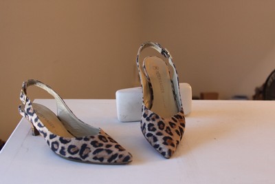 peter kaiser leopard print shoes