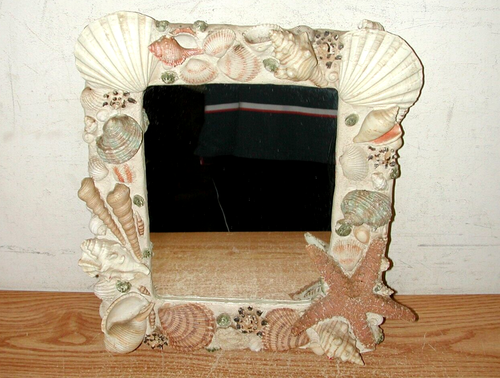 VINTAGE 11.5" X 13.5" NAUTICAL BEACH OCEAN SEASHELL FRAMED WALL MIRROR - Picture 3 of 9