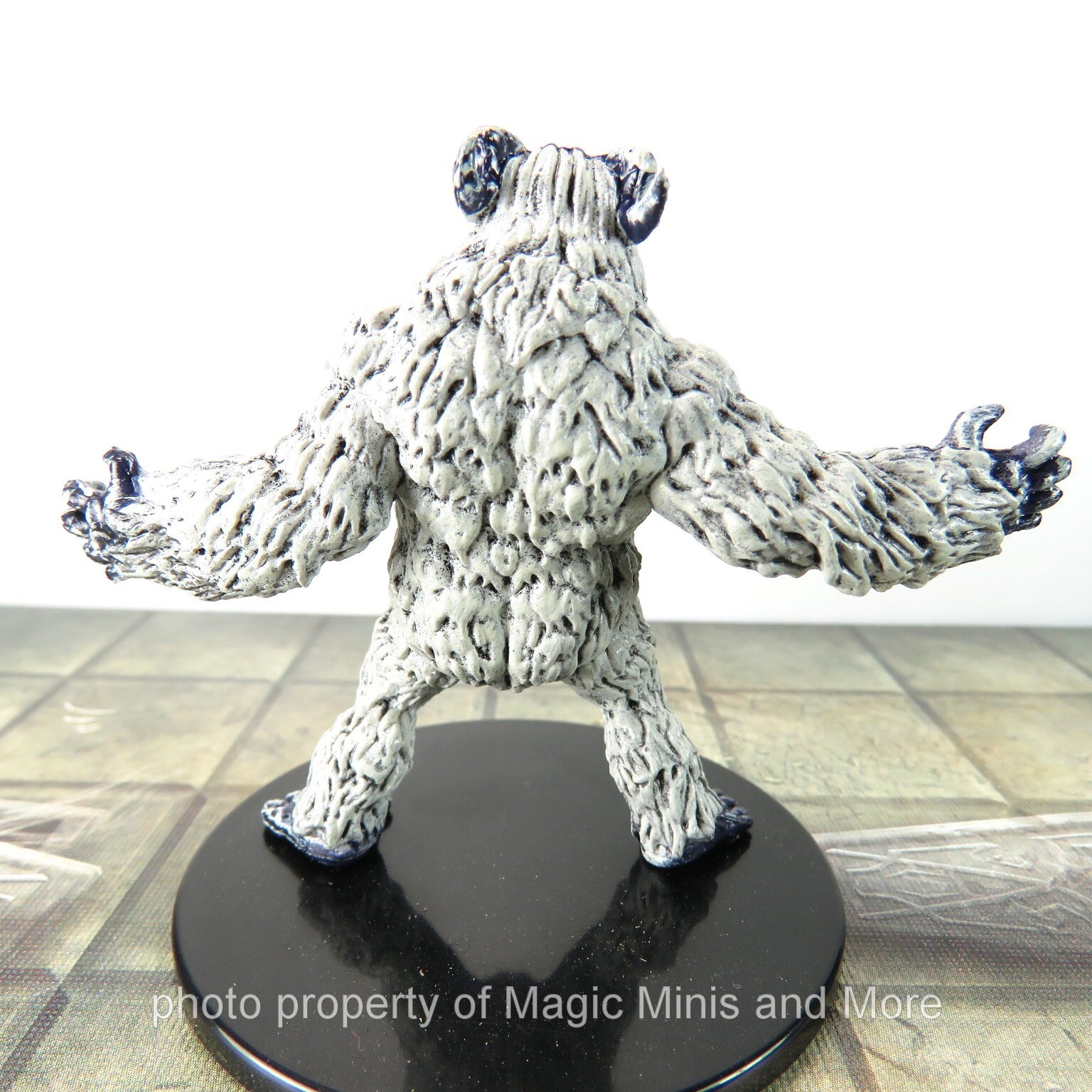 Miniature Monday – Yetis (2x updated)