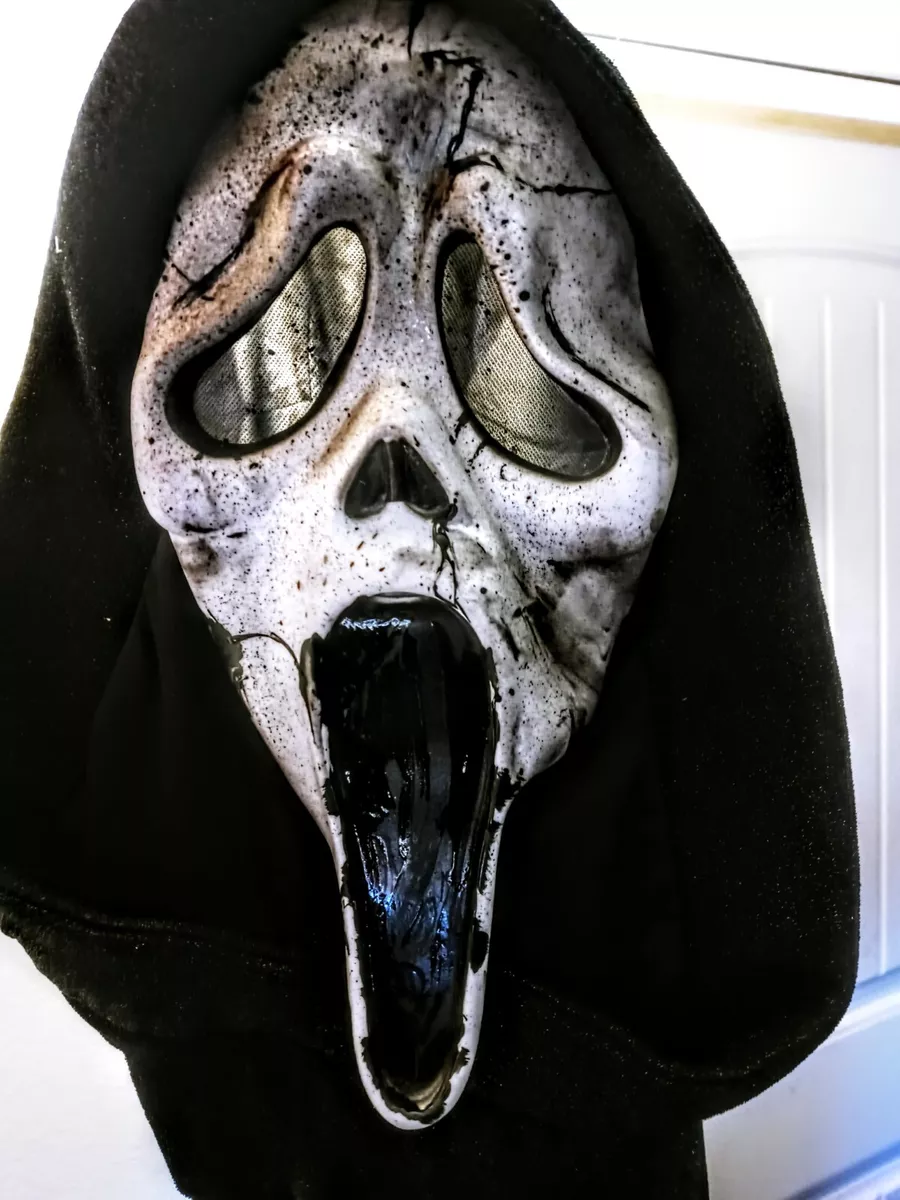 Signed Ghostface mask – Original Ghostface.com