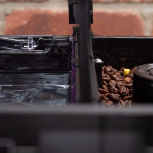 Máquina de café espresso súper automática Gaggia Magenta Plus restaurada hecha en Italia - Imagen 9 de 15