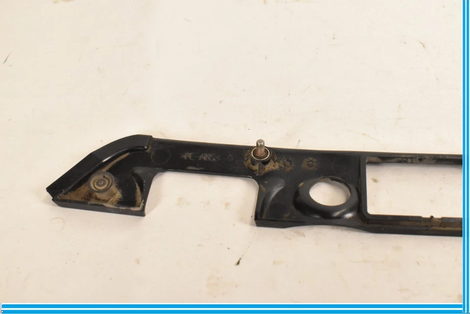 03-12 Mercedes R230 SL500 Rear Trunk Deck Lid License Plate Trim 2307500237 OEM - Image 3 of 4