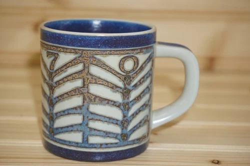 Royal Copenhagen Fajance Mug, 2 7/8"  1970  (B)   (G75)