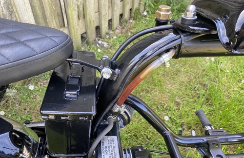 CUSTOM BUILT YAM CHOP SCOOTER - YAMAHA AEROX 50 / 120cc PROFESSIONALLY BUILT - Picture 12 of 17