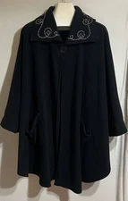 black  poncho cape white accent pattern Classic Western Sleeves Warm Shawl A