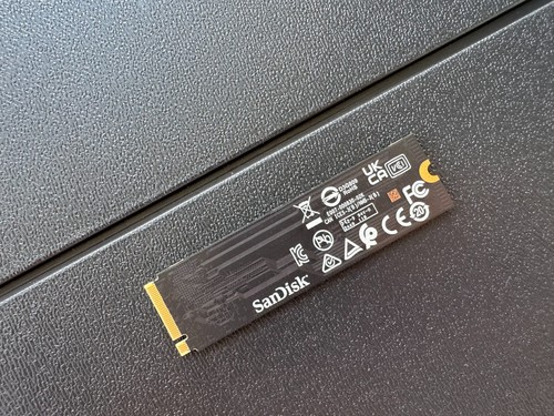 SSD interne Western Digital WD NOIR SN7100 4 To M.2 NVMe - Photo 6/7