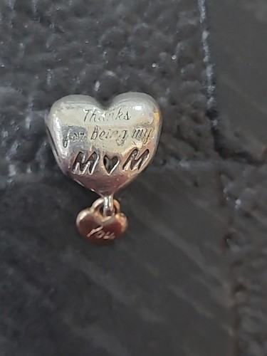 New 100% Authentic PANDORA Love You Mum Thanks 4 Being My Mom Charm - Picture 1 of 4