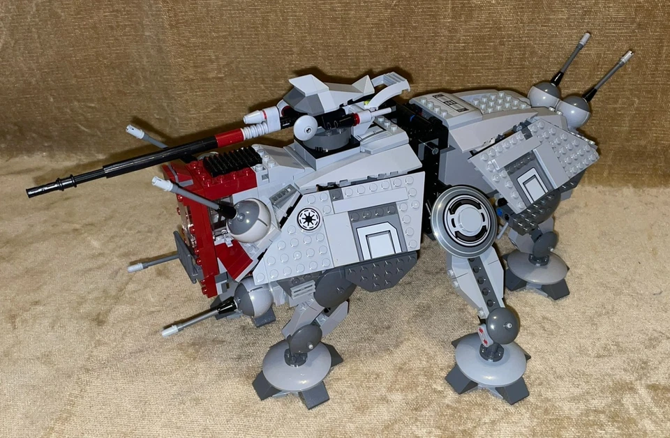 LEGO Sets: Star Wars Ep 2: 75019-1 AT-TE (2013) - Image 3 of 4